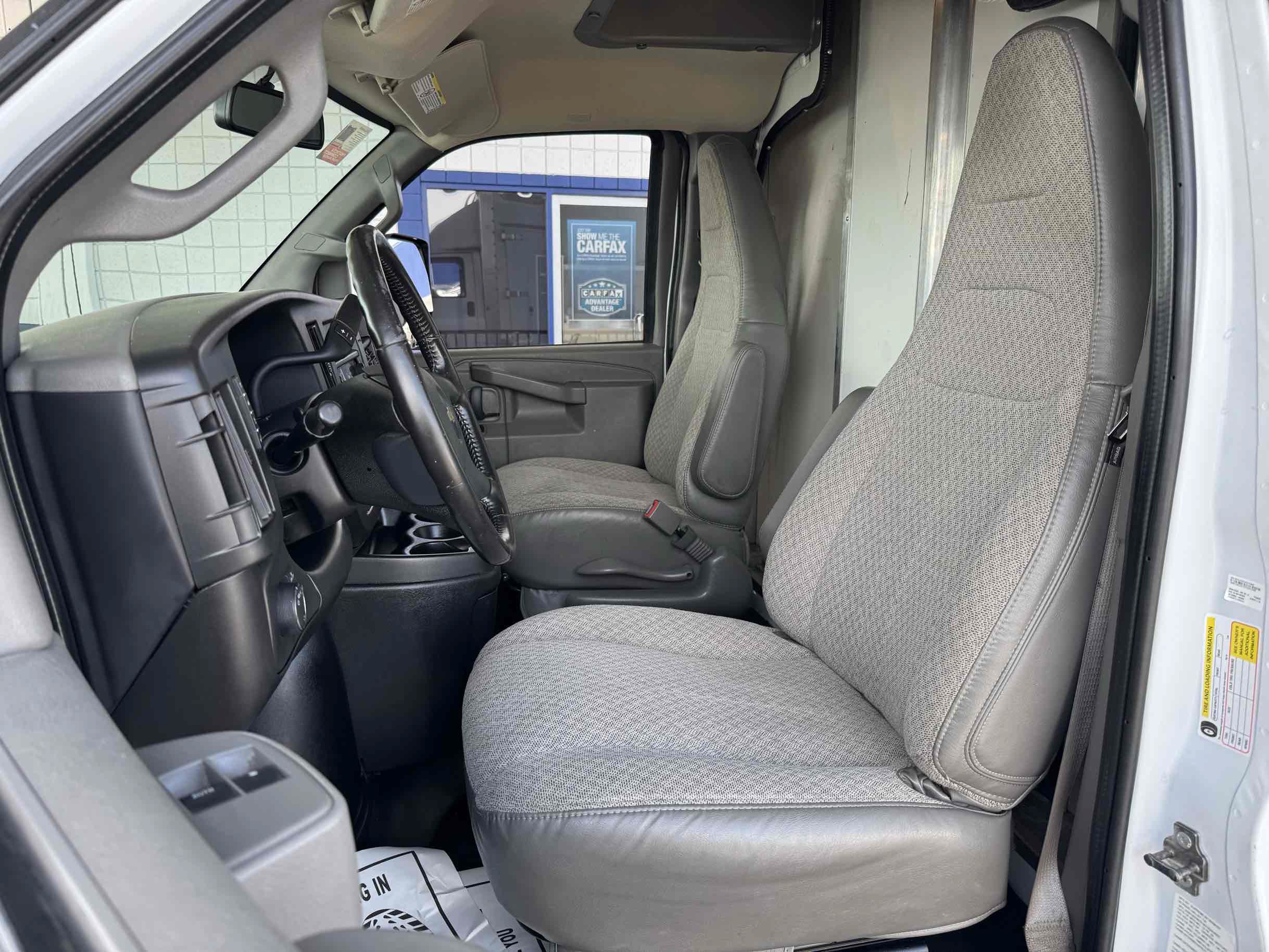 Used 2023 Chevrolet Express 3500 w/ Power Convenience Package RWD image 11