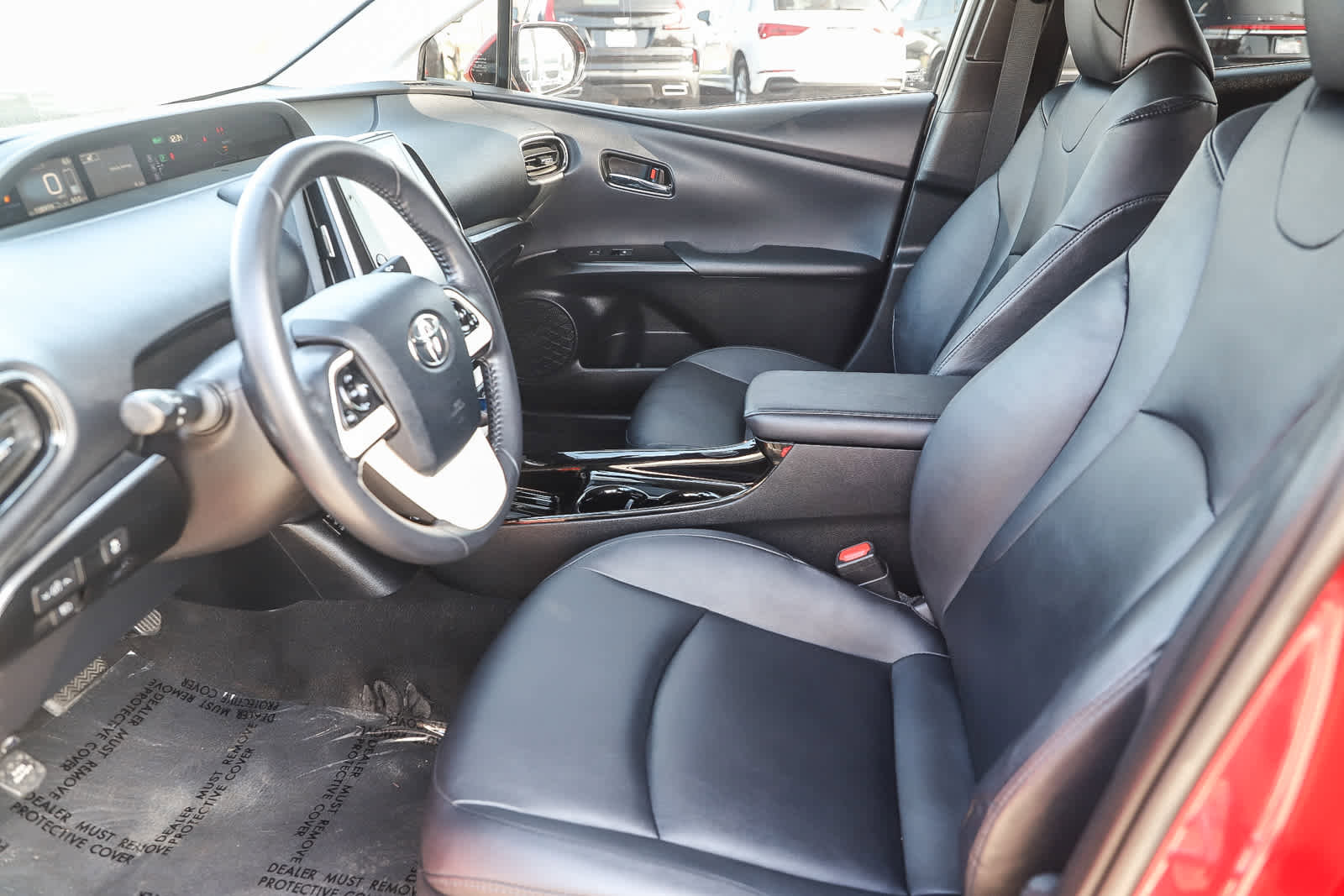 Used 2018 Toyota Prius Prime Premium image 18