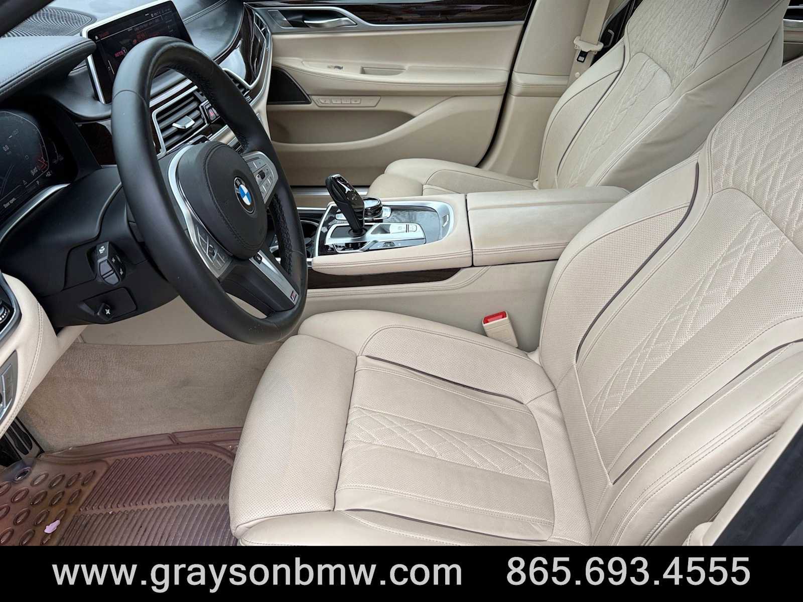 Used 2020 BMW 750i xDrive w/ Executive Package image 10