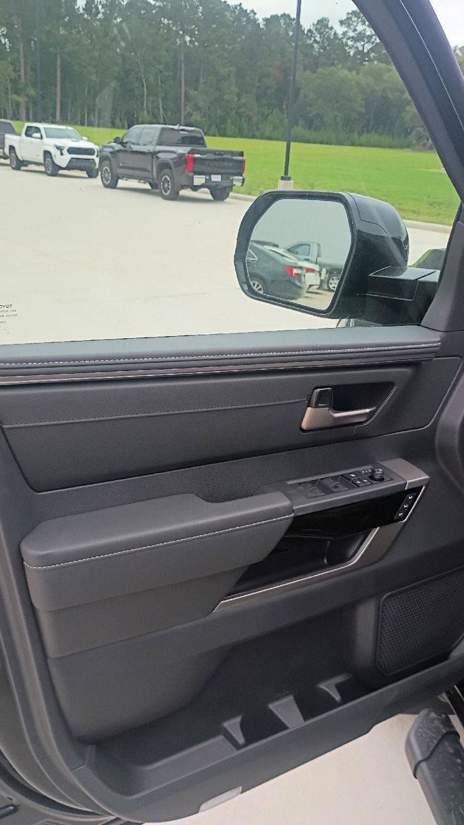 New 2026 Toyota Tundra Limited RWD image 9