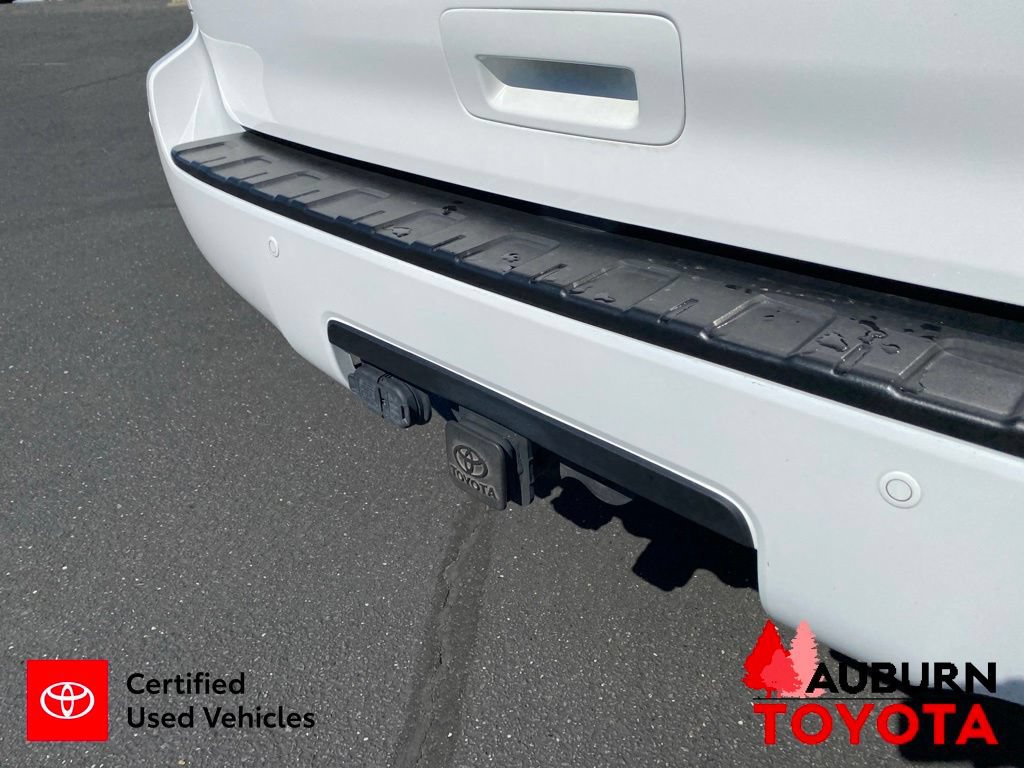 Certified 2021 Toyota Sequoia SR5 AWD/4WD image 14