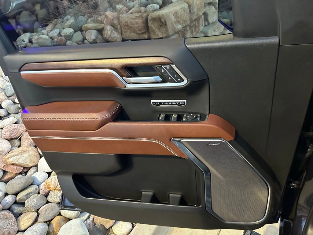 Used 2023 GMC Sierra 1500 Denali Ultimate image 11