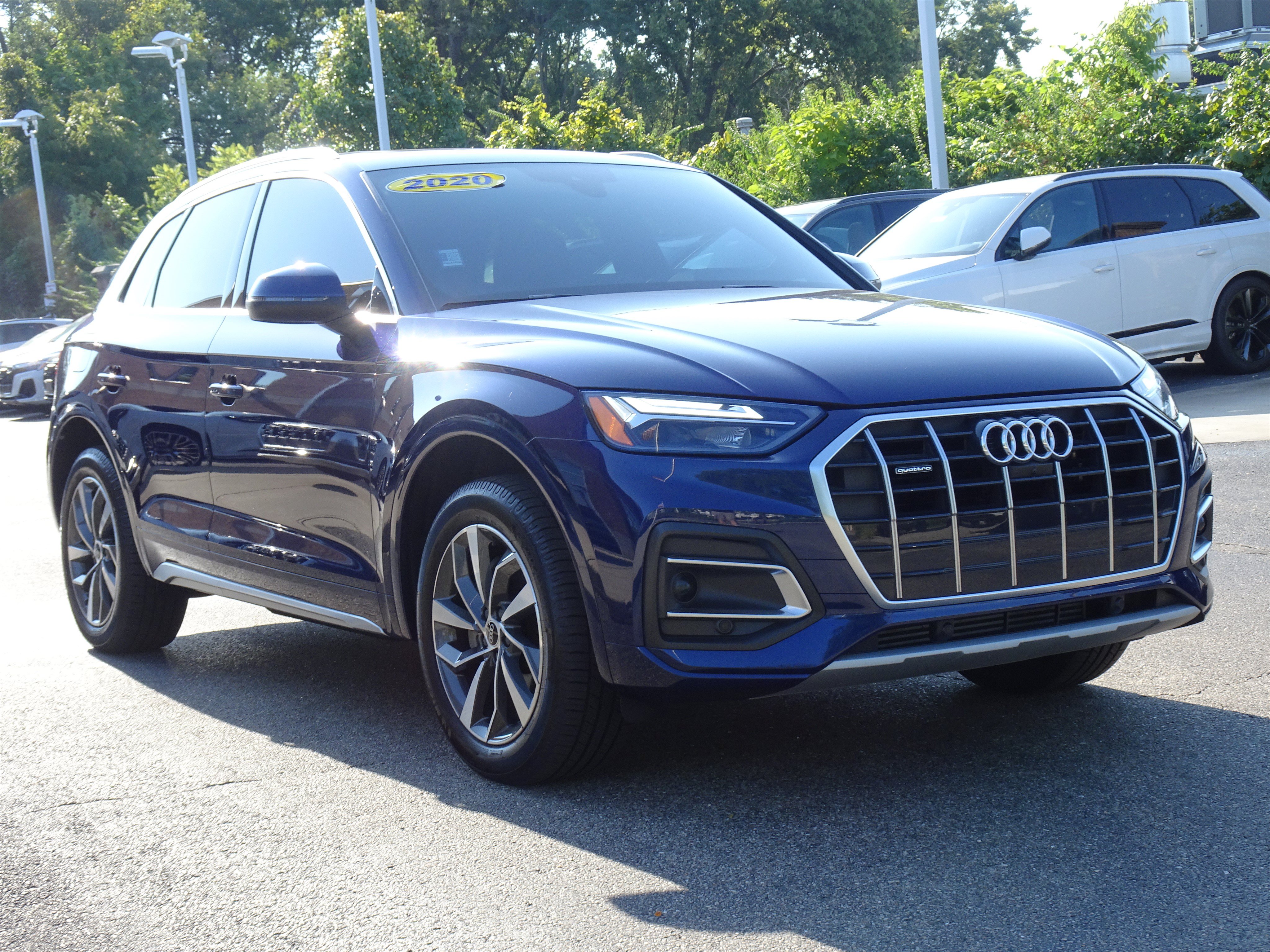 Used 2021 Audi Q5 2.0T Premium Plus w/ Premium Plus Package AWD/4WD image 6