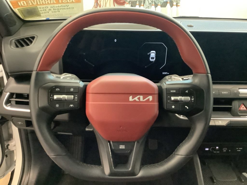 Certified 2025 Kia K4 GT-Line w/ GT-Line Premium Package FWD image 12