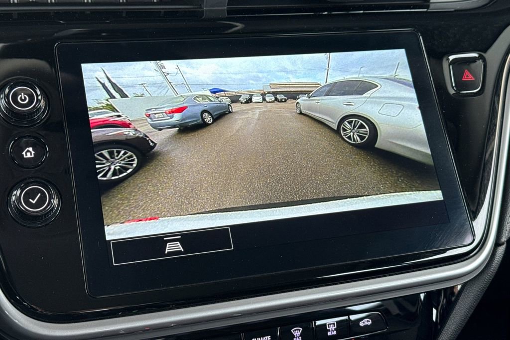 Used 2023 Chevrolet Bolt EUV LT w/ Convenience Package image 17