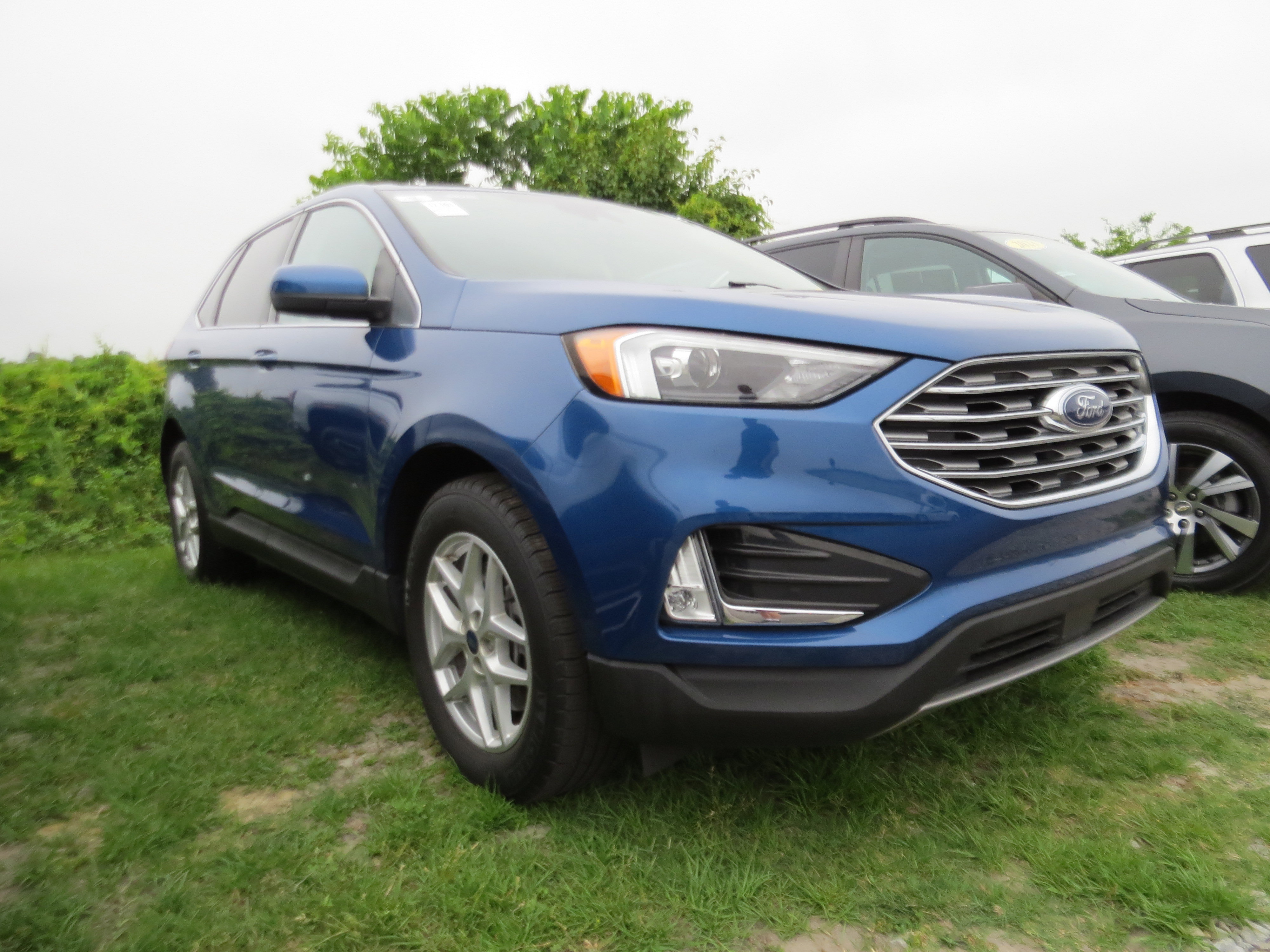 Used 2022 Ford Edge SEL w/ Convenience Package AWD/4WD video 1