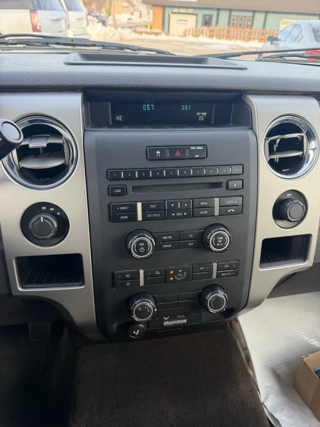 Used 2009 Ford F150 XLT image 16