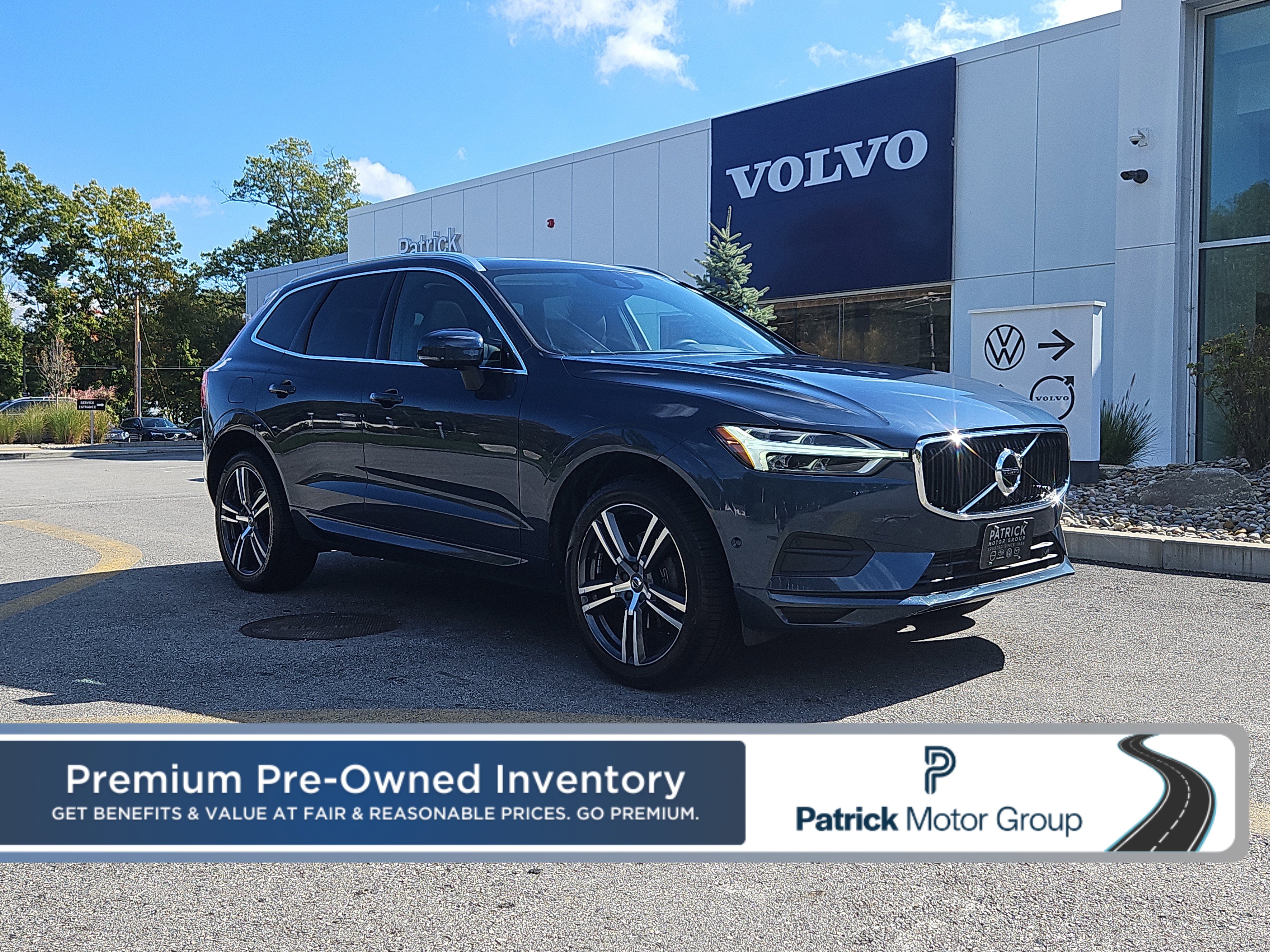 Used 2019 Volvo XC60 T5 Momentum w/ Multimedia Package