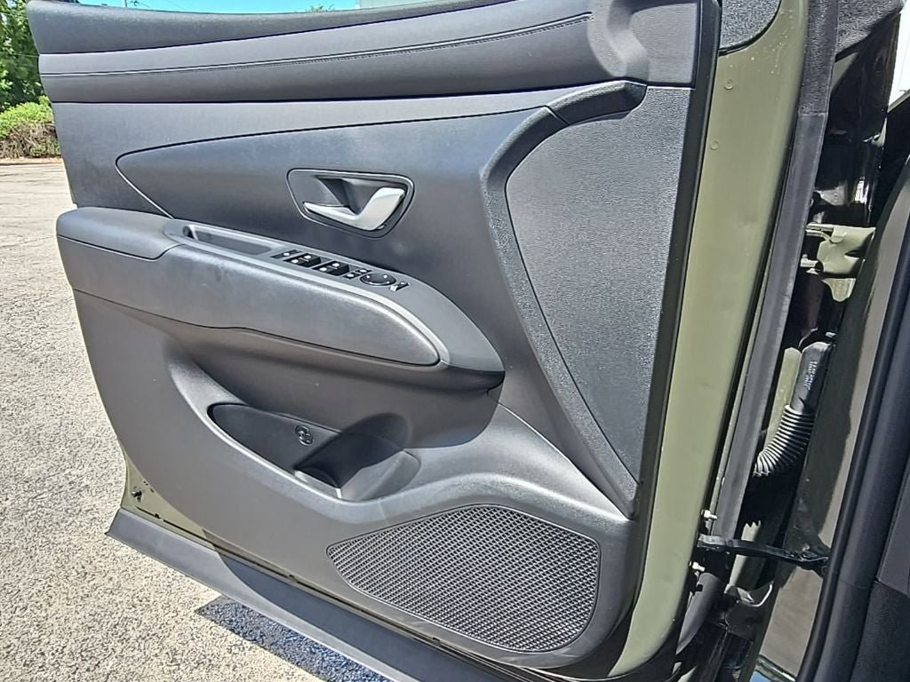 Used 2025 Hyundai Tucson SEL FWD image 17