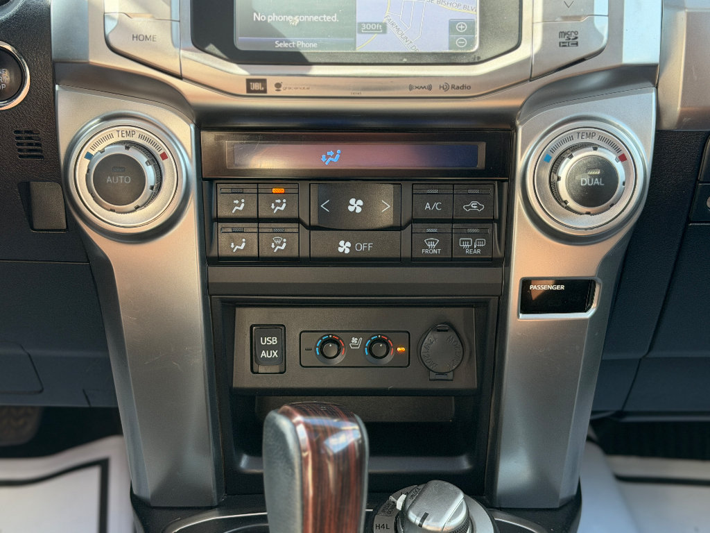 Used 2018 Toyota 4Runner Limited AWD/4WD image 13