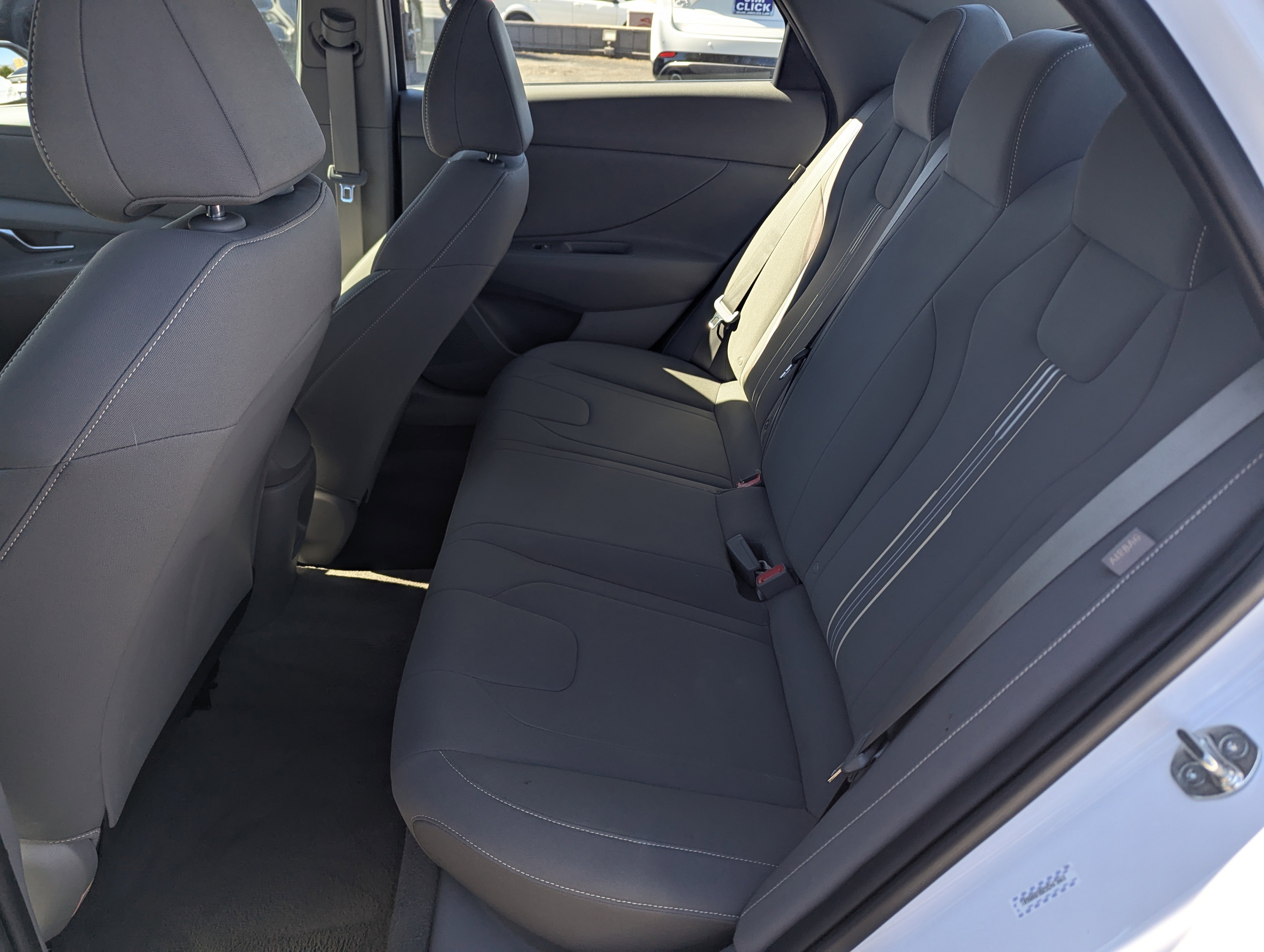 Certified 2024 Hyundai Elantra SEL image 8