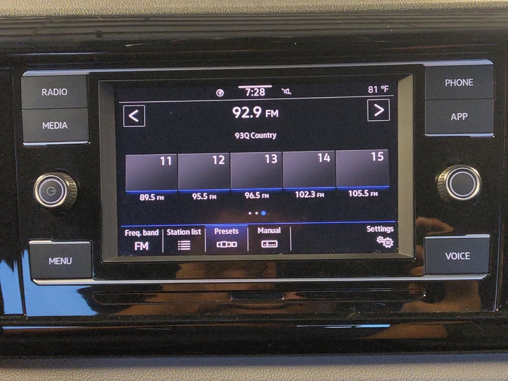 Used 2024 Volkswagen Taos S w/ MDO Package FWD image 25