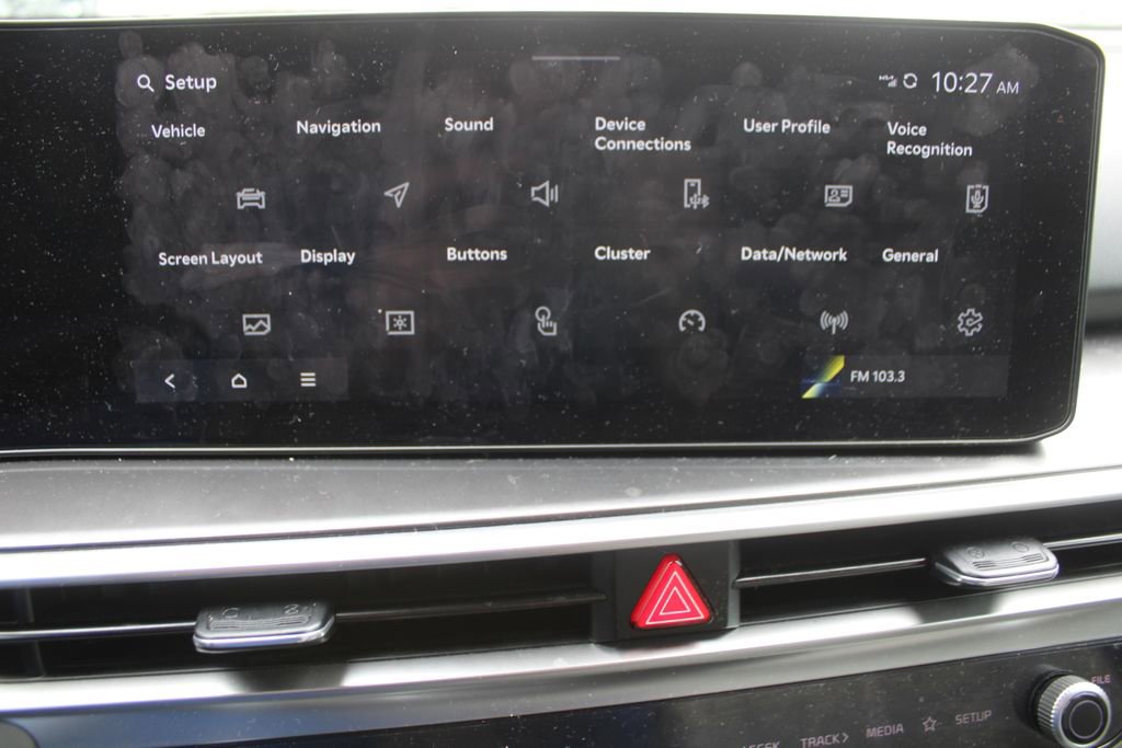 Certified 2025 Kia Sorento S w/ Panoramic Sunroof Package image 49