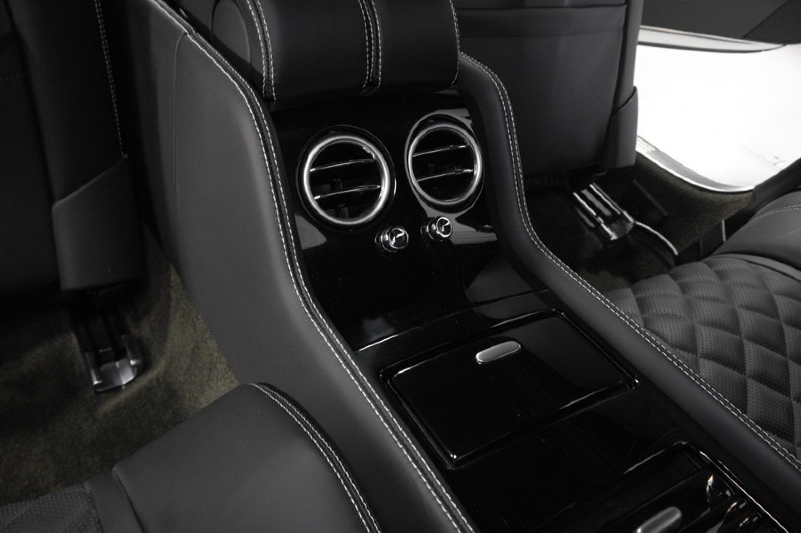 Used 2016 Bentley Continental GT AWD/4WD image 39
