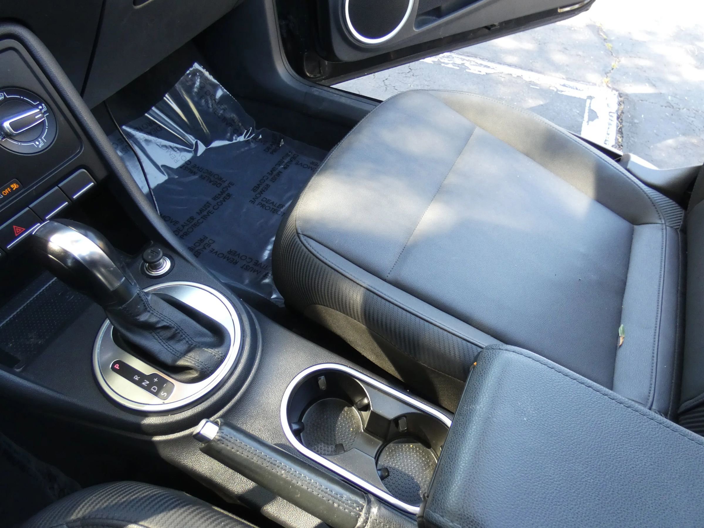 Used 2014 Volkswagen Beetle 2.5 image 45