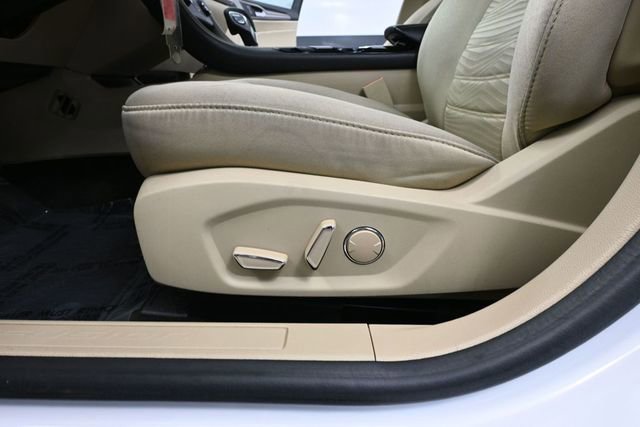Used 2016 Ford Fusion SE FWD image 20