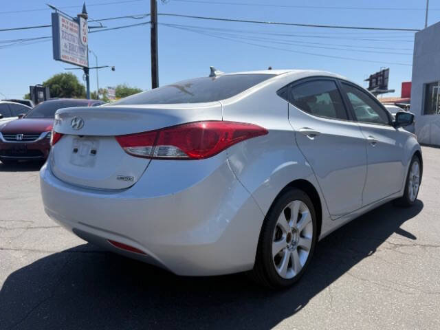 Used 2012 Hyundai Elantra Limited w/ Technology Pkg 5 FWD image 3