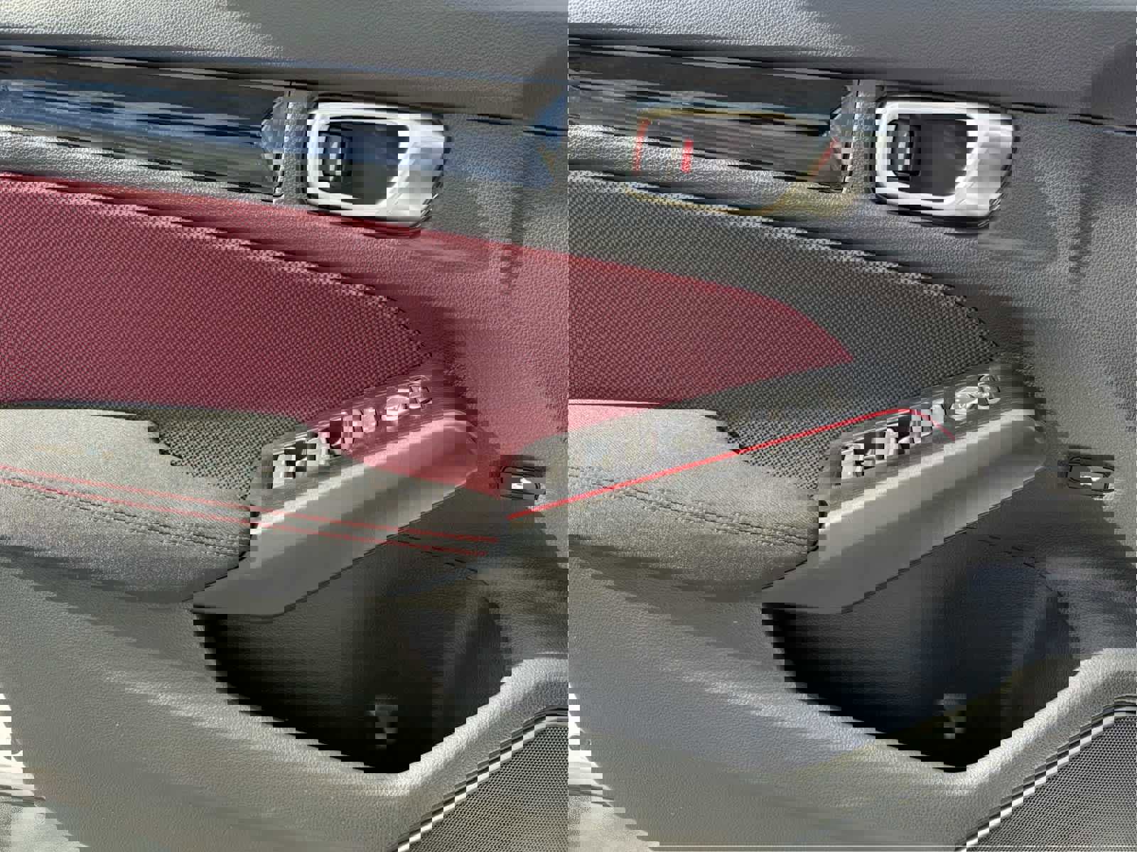 Used 2025 Honda Civic Si image 9