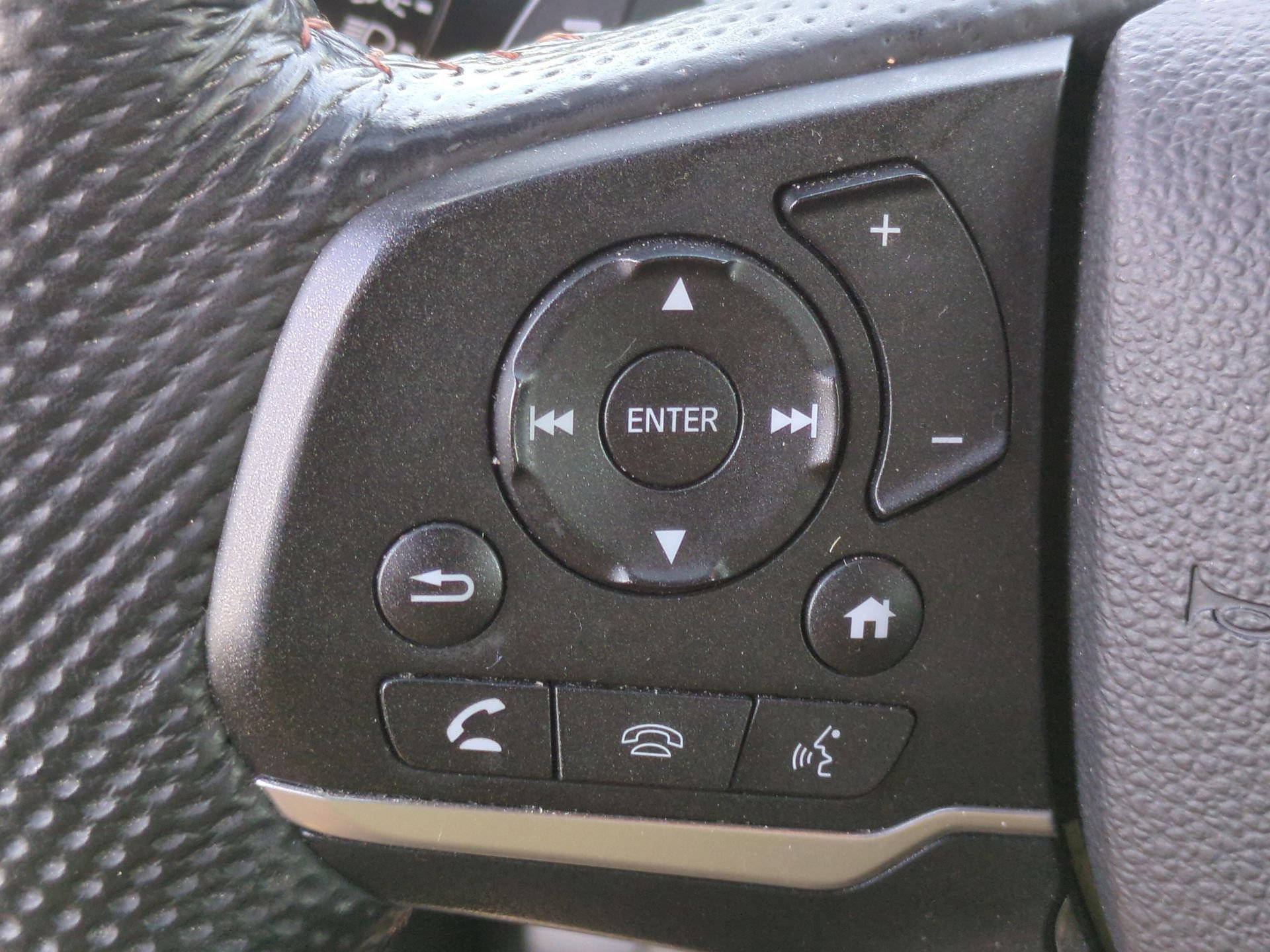 Certified 2024 Honda Passport TrailSport image 25