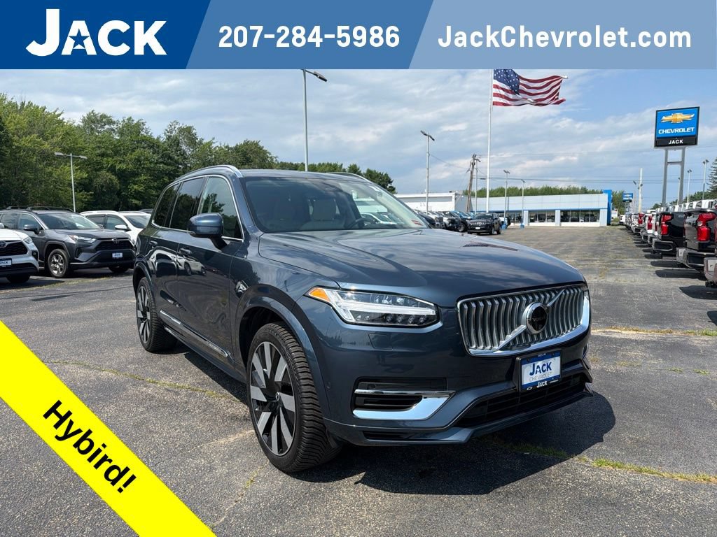 Used 2024 Volvo XC90 T8 Ultimate w/ Lounge Package AWD/4WD video 1