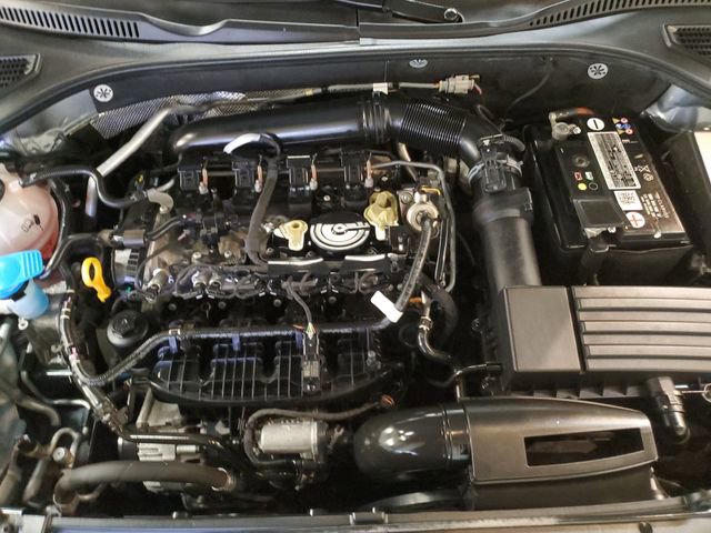 Used 2020 Volkswagen Passat 2.0T SE image 23