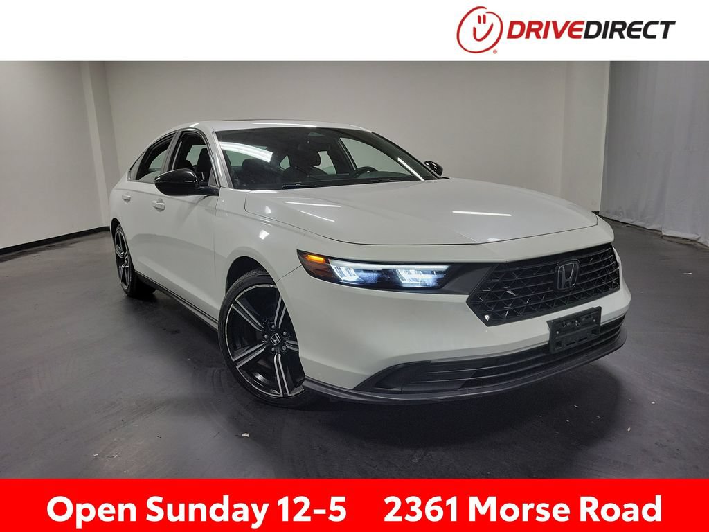 Used 2023 Honda Accord Sport image 1