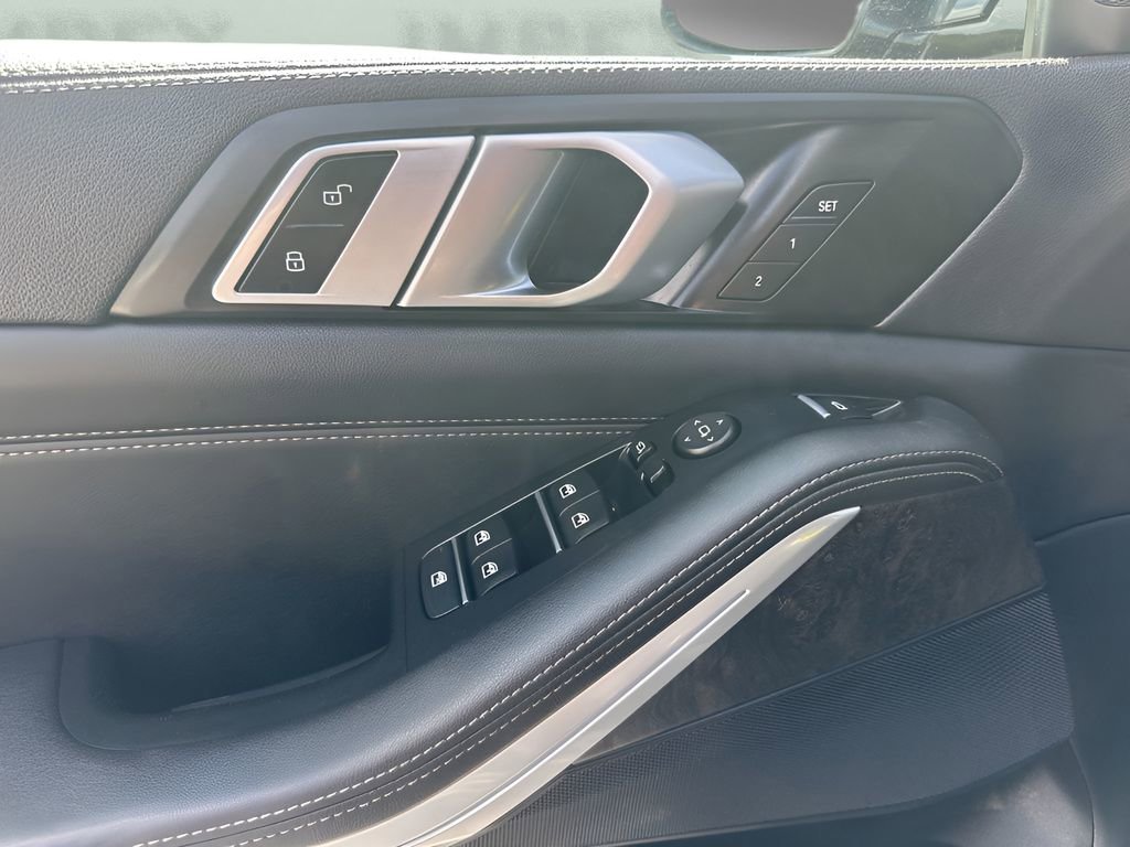 Used 2023 BMW X5 xDrive40i w/ Premium Package image 26