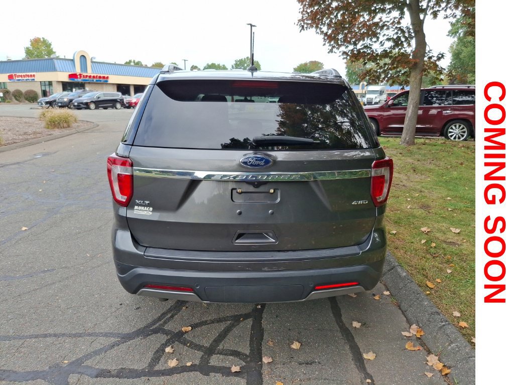 Used 2019 Ford Explorer XLT w/ Equipment Group 202A AWD/4WD image 7