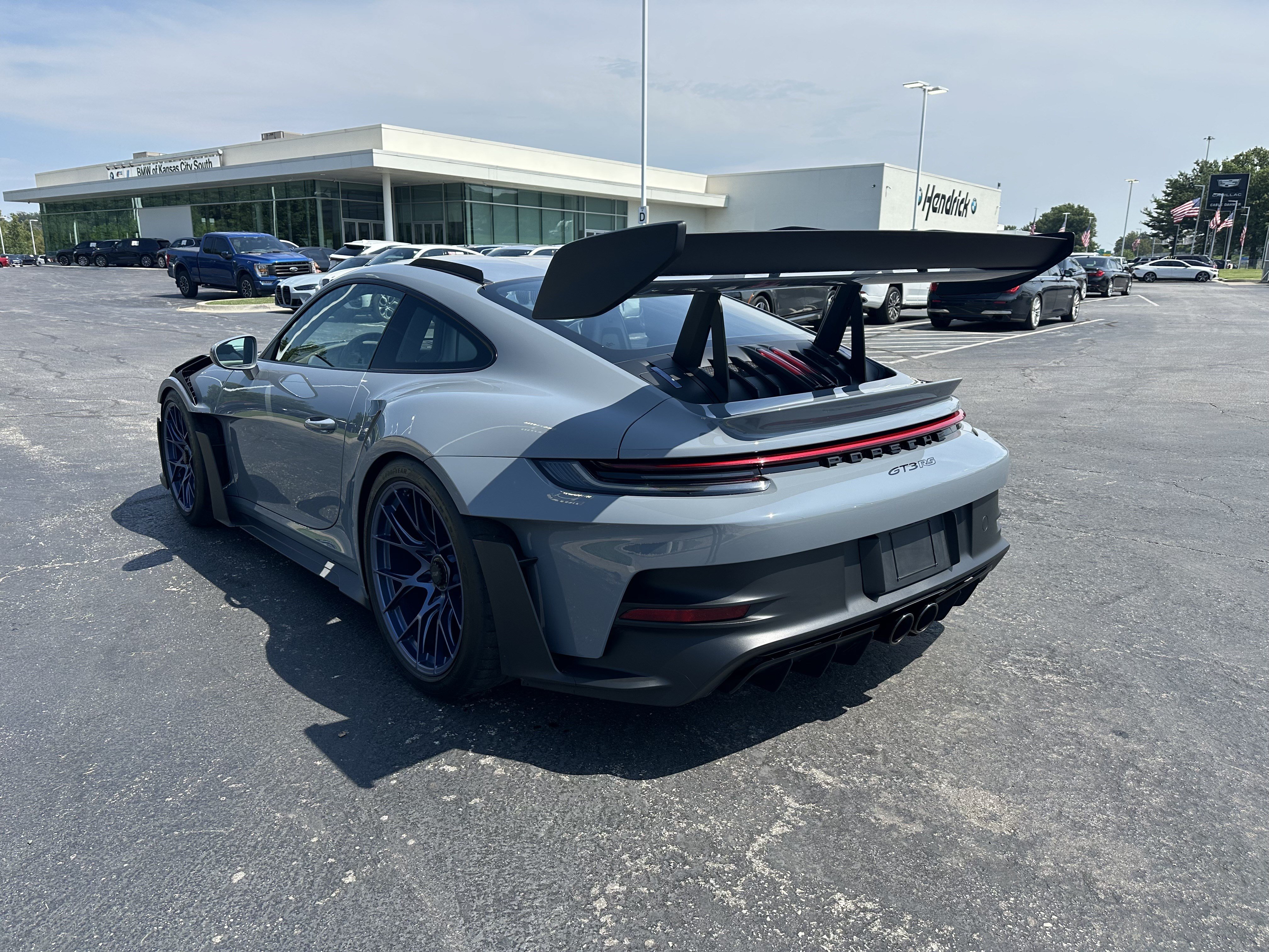 Used 2025 Porsche 911 GT3 RS RWD image 5