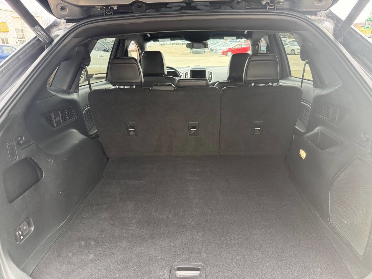 Used 2021 Ford Edge ST image 13