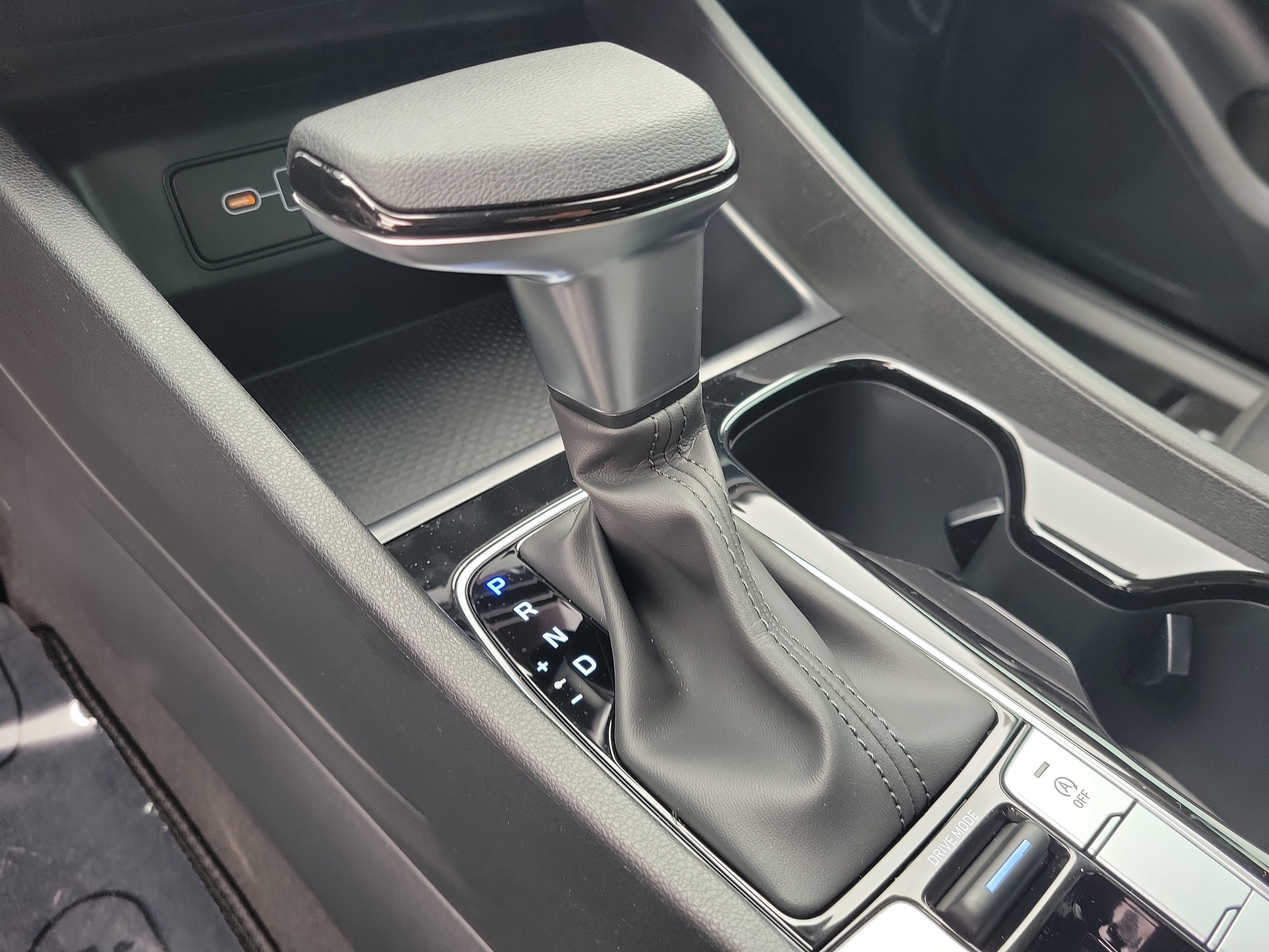 New 2026 Hyundai Tucson SE image 32