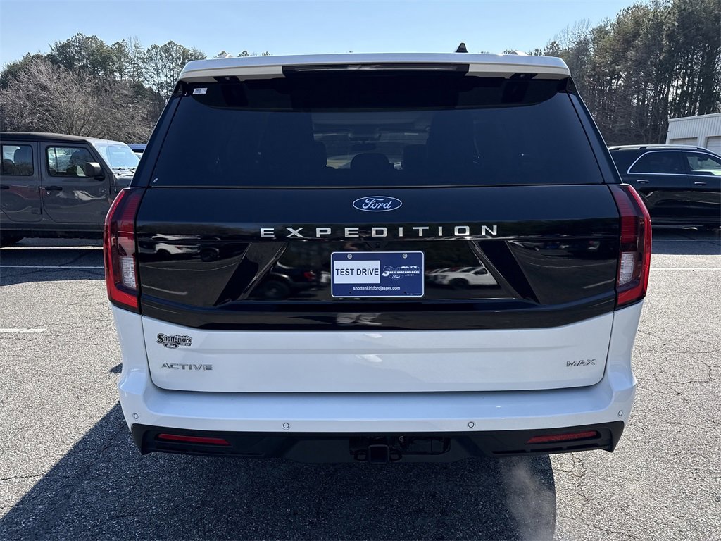 Used 2025 Ford Expedition Max Active image 6
