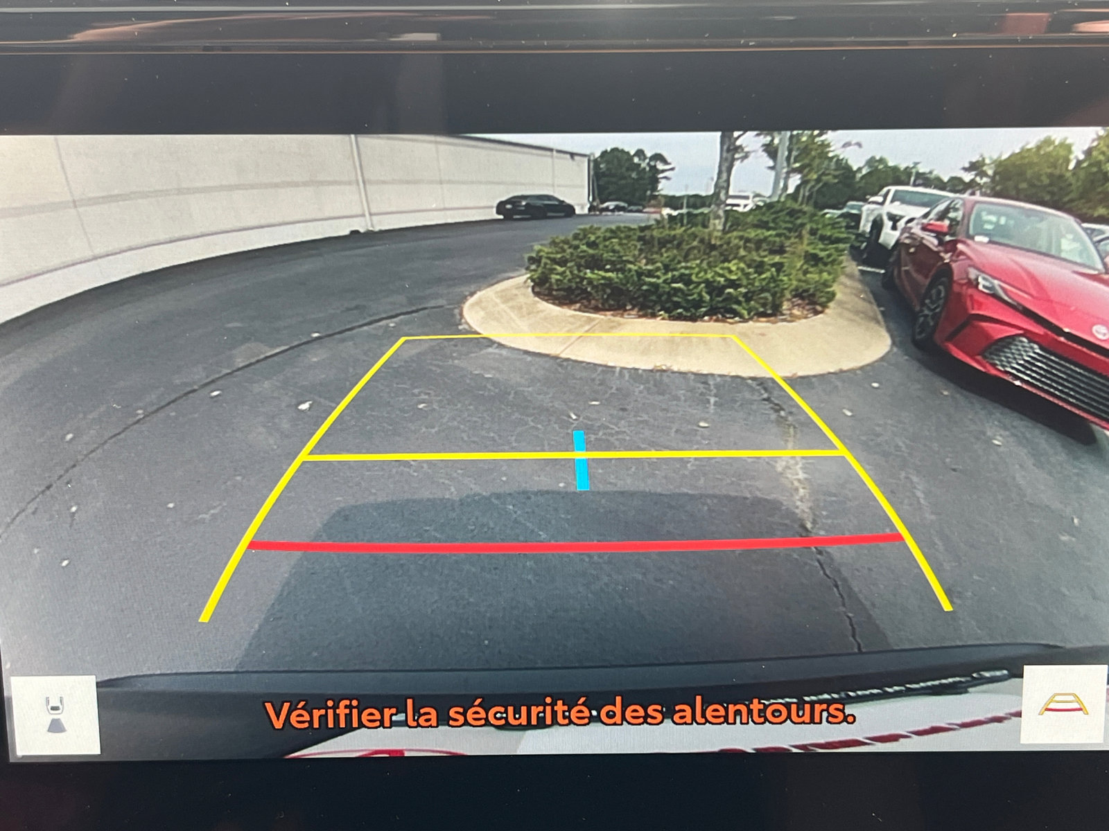 New 2025 Toyota RAV4 XLE image 30