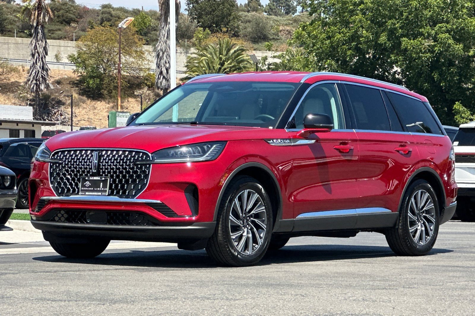 New 2026 Lincoln Aviator 2WD image 7