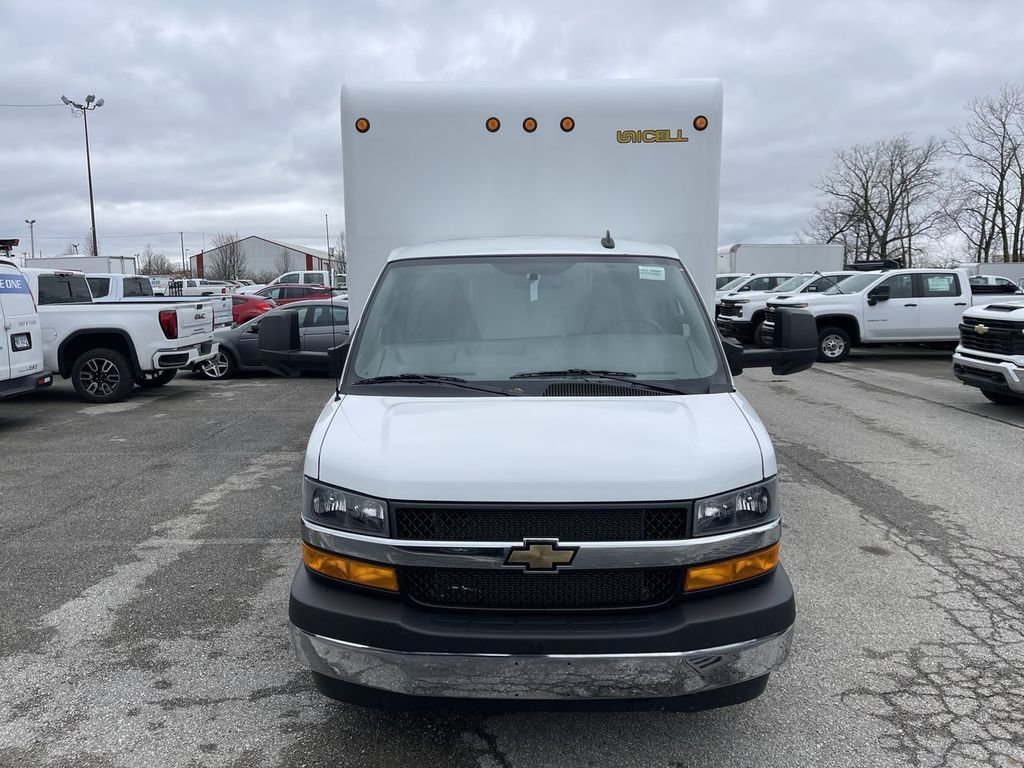 New 2025 Chevrolet Express 3500 w/ Power Convenience Package RWD image 3