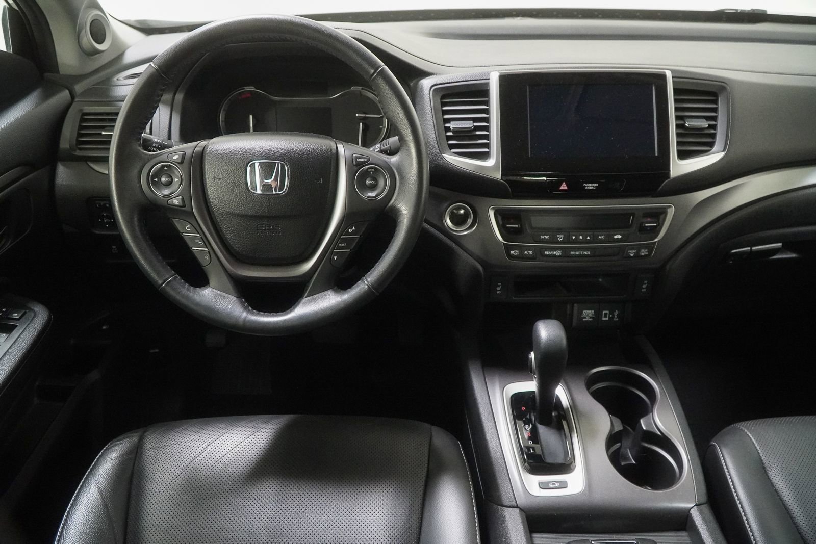 Used 2018 Honda Ridgeline RTL-T image 24