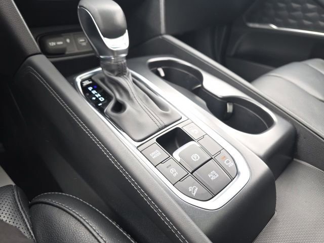 Used 2020 Hyundai Santa Fe Limited AWD/4WD image 21