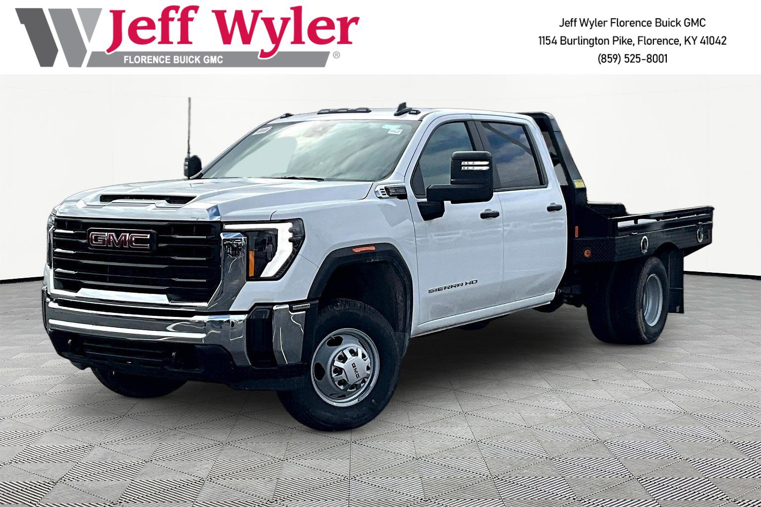 New 2025 GMC Sierra 3500 Pro w/ Convenience Package