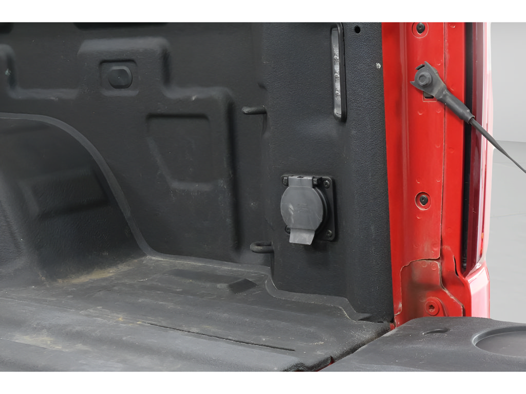 Used 2022 Chevrolet Silverado 1500 Custom Trail Boss w/ Safety Confidence Package AWD/4WD image 29