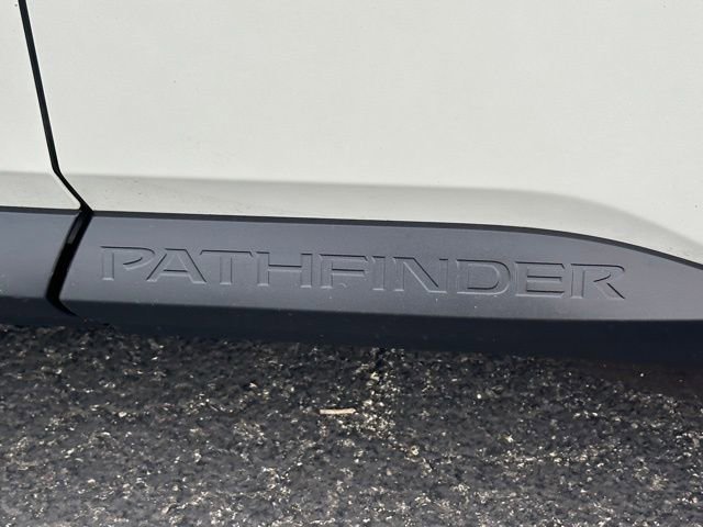 Certified 2024 Nissan Pathfinder SL w/ SL Premium Package AWD/4WD image 12