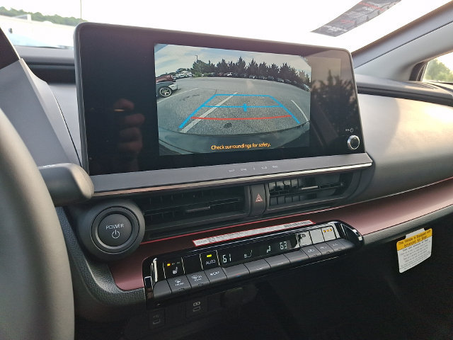 New 2027 Toyota Prius Plug-In Hybrid FWD image 8