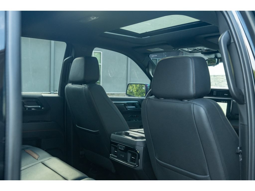 Used 2026 GMC Sierra 1500 AT4 w/ AT4 Premium Package AWD/4WD image 15