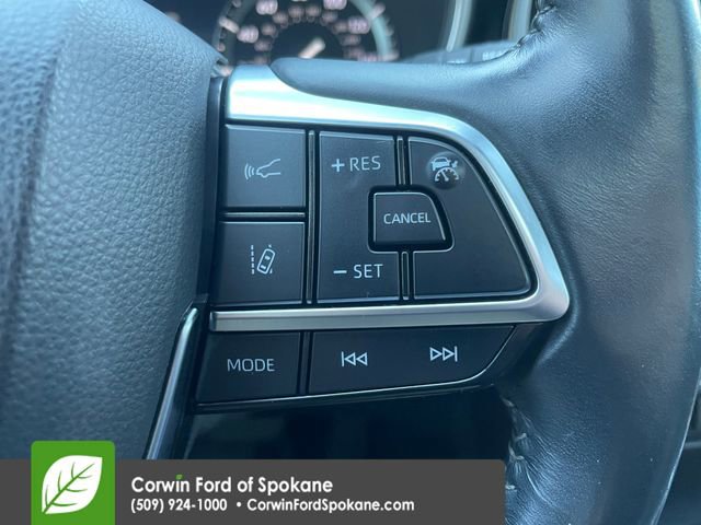 Used 2021 Toyota Highlander XSE image 27