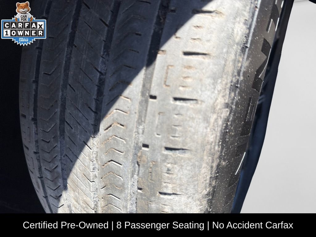 Used 2024 Kia Carnival EX image 19