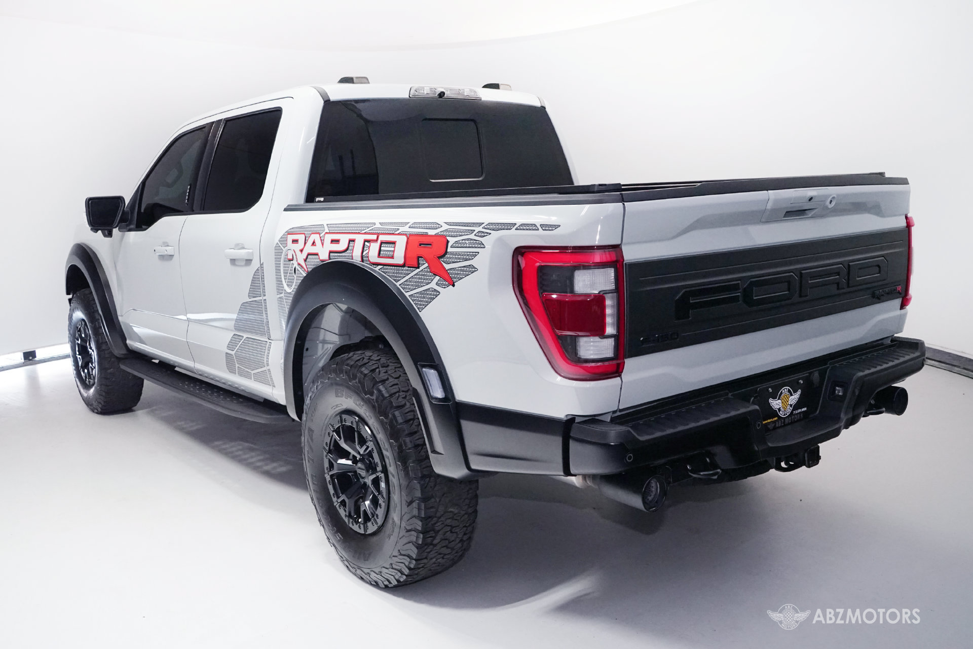 Used 2023 Ford F150 Raptor w/ Equipment Group 802A Raptor R AWD/4WD image 6