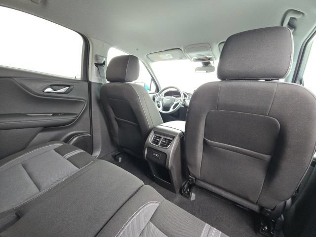 Used 2024 Chevrolet Blazer LT w/ Convenience Package FWD image 16