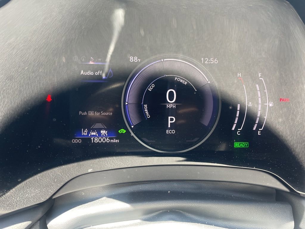 Used 2024 Lexus RX 350h w/ Accessory Package (Z1) AWD/4WD image 2