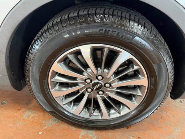 Used 2021 Lincoln Nautilus Reserve image 8