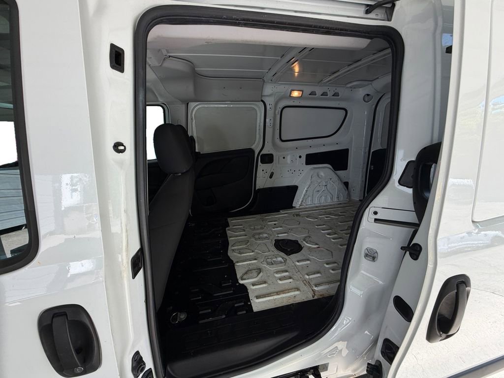 Used 2020 RAM ProMaster City Tradesman FWD image 14