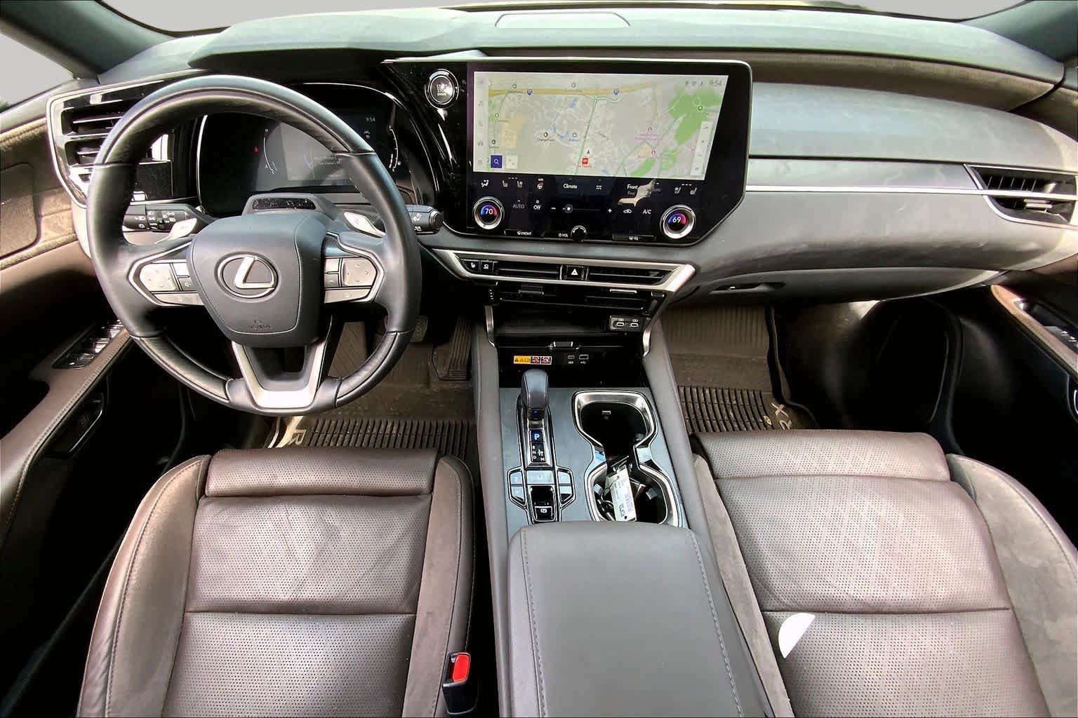 Used 2024 Lexus RX 350 AWD w/ Convenience Package image 16